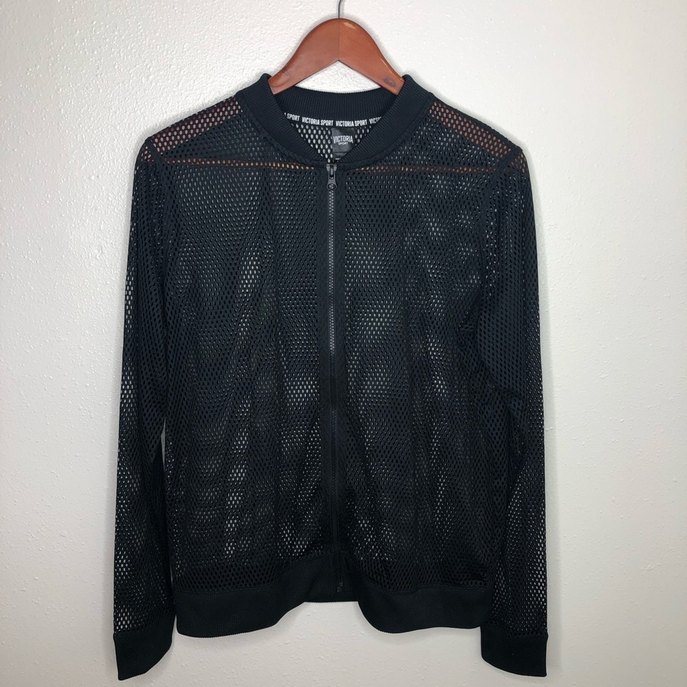 Victoria Sport mesh black athletic jacket medium